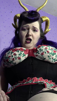 Ge upp till Succubus
