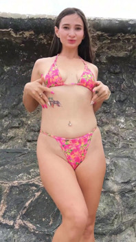 Idealne sikanie cipki na plaży w Bikini