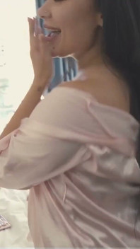 Perfect Latina Sucks the Hotel Owner's Cock in Exchange for a Discount on Her Vacation