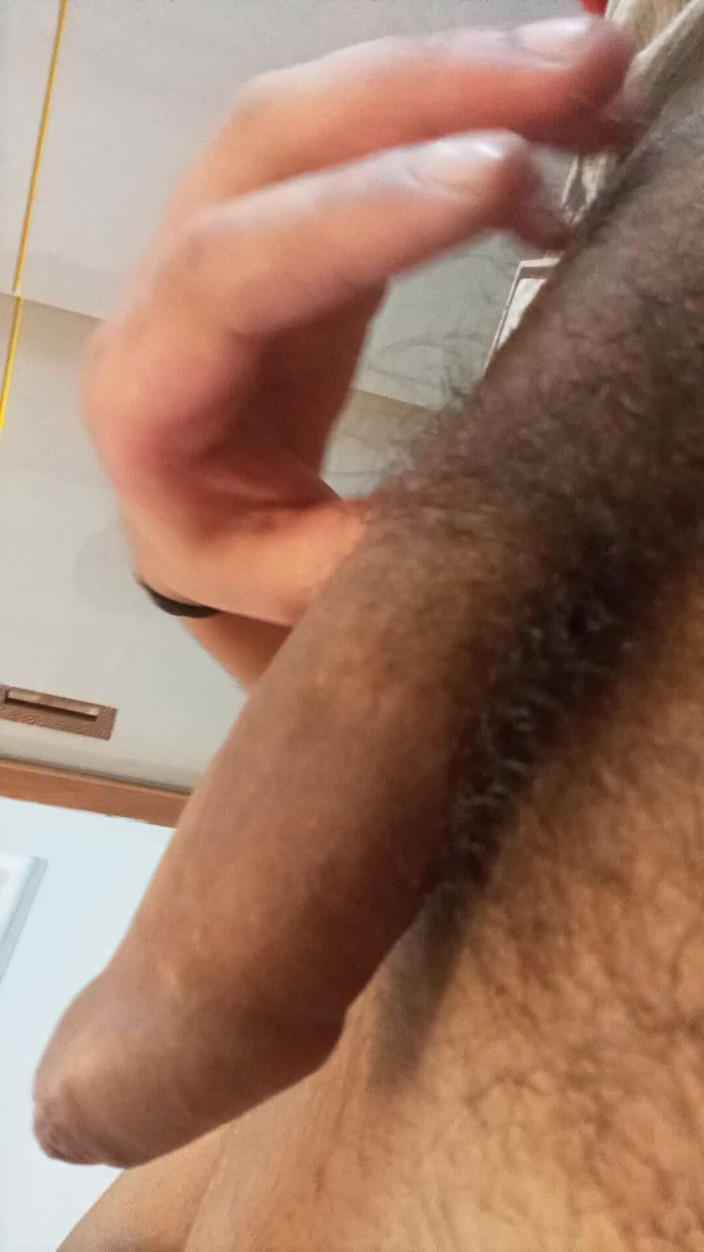 Johny Bisht: Menikmati oleh Badan Flexing