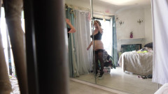 Erin Electra: Macecha konečně nechá svého nevlastního syna, aby mu vytáhl péro...