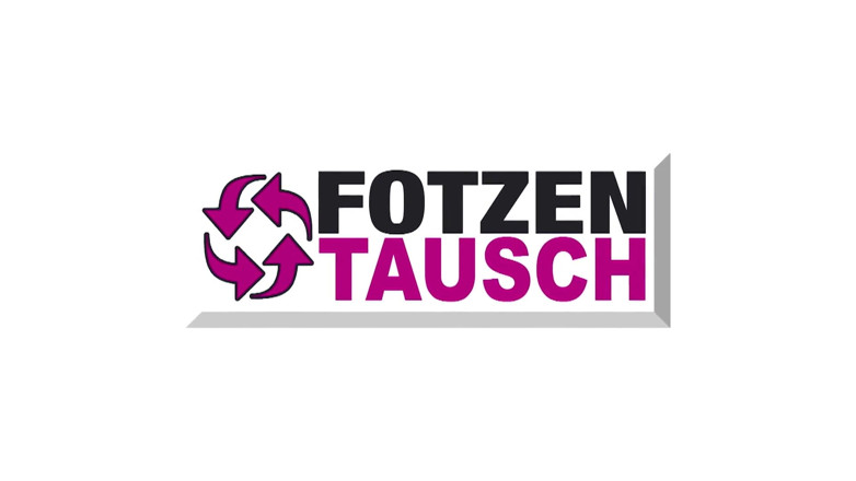 German amateur - 100% German hardcore videos: Hubená brunetka šuká ve swingers akci