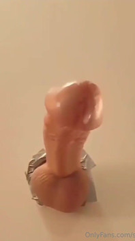 Gloryhole, Abspritzen von großem schwanz für sixxbig