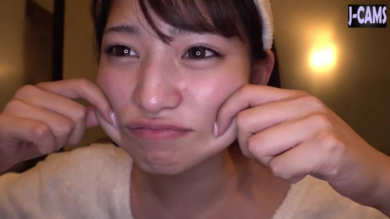 J-Cams: 차밍 미녀. 장난꾸러기 미소의 장난기 넘치는 데이트 6부