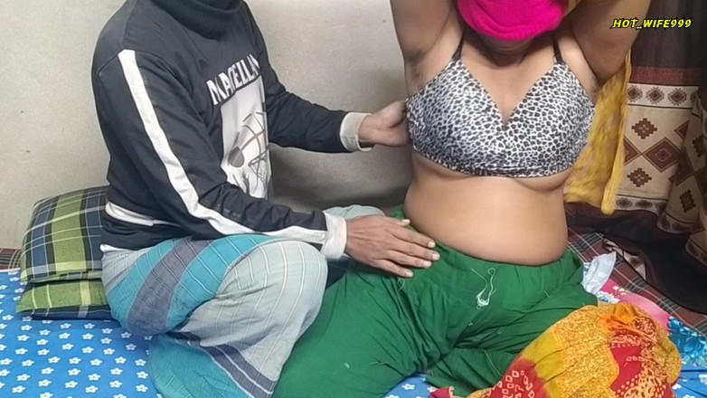 Hot_wife999: Rekaman seks romantis pertama istri gadis desa india