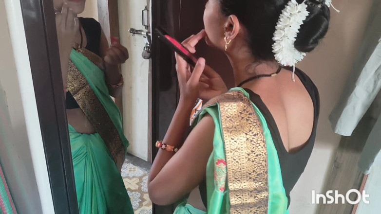 Desishycouple: Bini India Bersiap Sedia Dalam Saree Hijau Bahagian 2