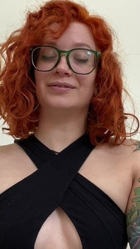 Ești adoptat și folosit de pula uriașă iubitoare blândă