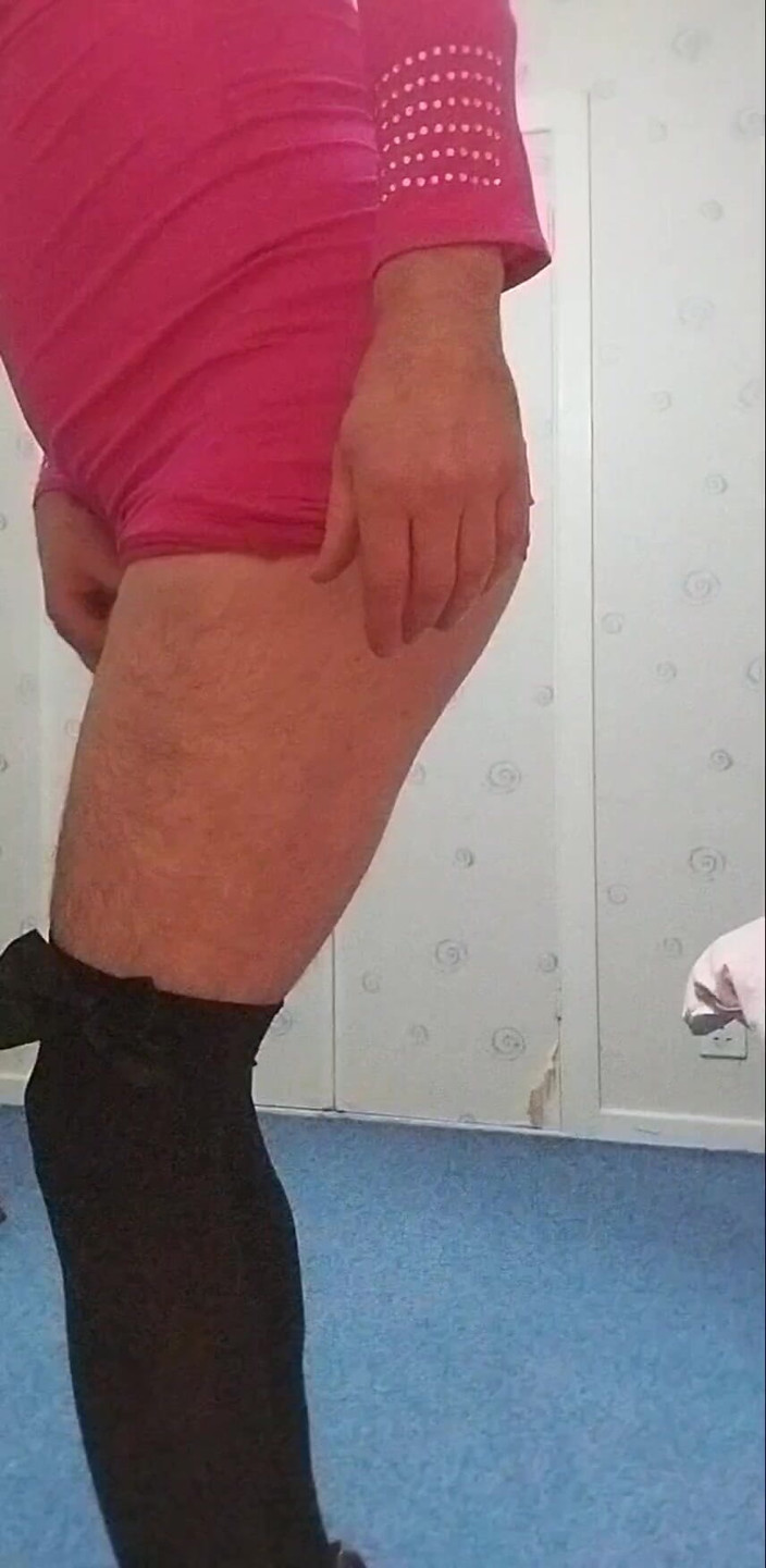 Cindy Belfast: ブロンドのシシーギャグでペニス