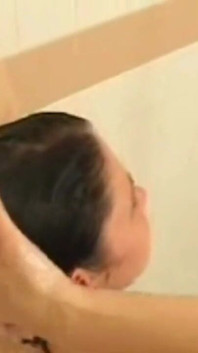 Sexy Teen Allie Shaving in the Shower