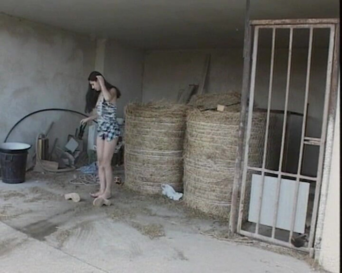 BB Video - Old School: Německá amatérská teen sólo žena chcaní chlupatá kundička Blonde