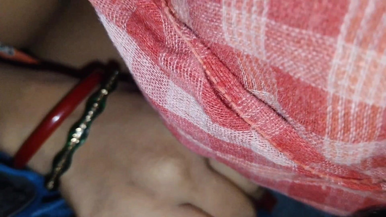 Hubby 23: Indische Tante Aaj Mere Ko Blowjob Diya