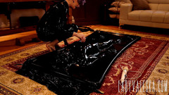 Lady Valeska: Lady Valeska - 真空中的橡皮玩具 第2部分