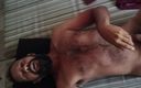Solobator: Zelfvideo masturbatie