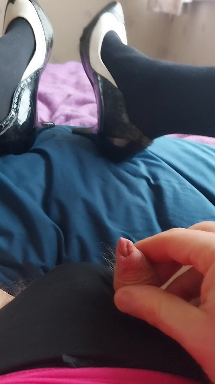 Cindy Belfast: Ateşli tıkalı Cindy'nin sissygasm