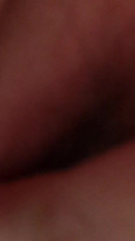 Renee Sakuya masturbation mit Lovense Lush 3