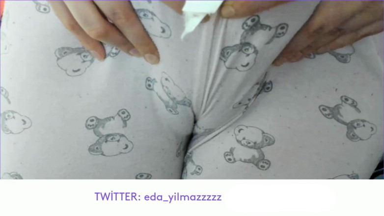 bigass_sexy_bigboobs: Cameltoe- Puffed Pussy- Swollen Pussy- Pajamas- Turkish Porn