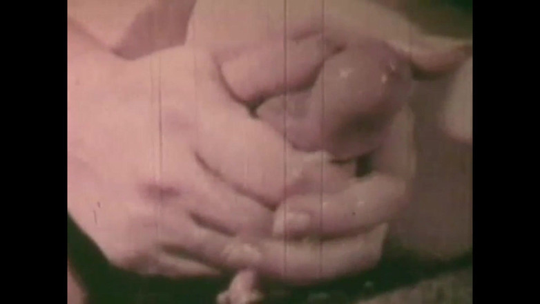 The Unforgettable: 多毛的食鸡者