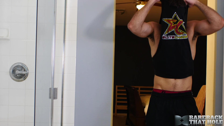 Bareback That Hole: Prezervatifsizbu delikten sikiliyor mason lear raw Sean Knight'ın aç deliğini...