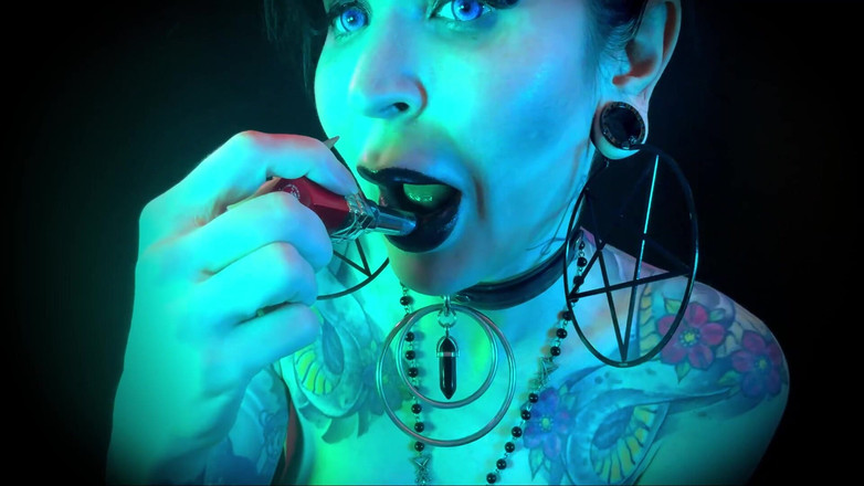 Baal Eldritch: Donows eve gotica labbra - halloween, labbra nere, gotica, punto di...