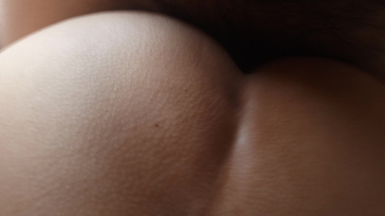 jo69sensualidadyplacer: Nevěrná sousedka, zatímco se její manžel koupe
