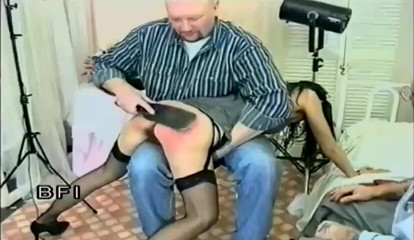 House of lords and mistresses in the spanking zone: Перевірте сміття 2 сцени в 1