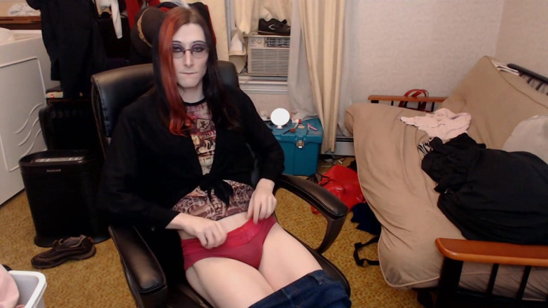 Ivyrose499: Gorąca rudzielec tranny kończy