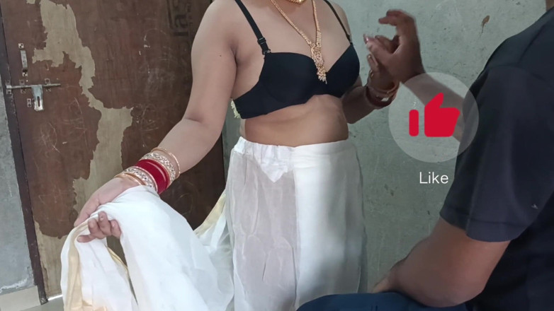 Vamika: Une bhabhi ke bade nouvellement mariée se fait baiser par...