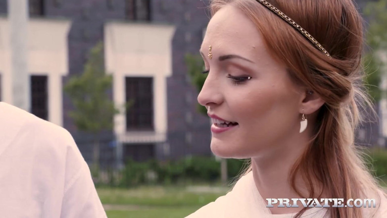 Private.com: Genç yeni boşalıyor Nicole Love Dominika Phoenix ile ilk kez...