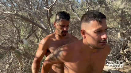 Latino4cumsluts: 初めての底打ち!砂丘でラテン系野外生ファック!