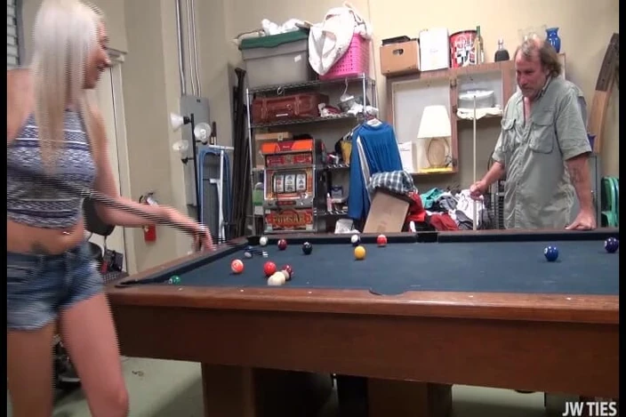 Desperate Pleasures: Två bollar Center Pocket Jay