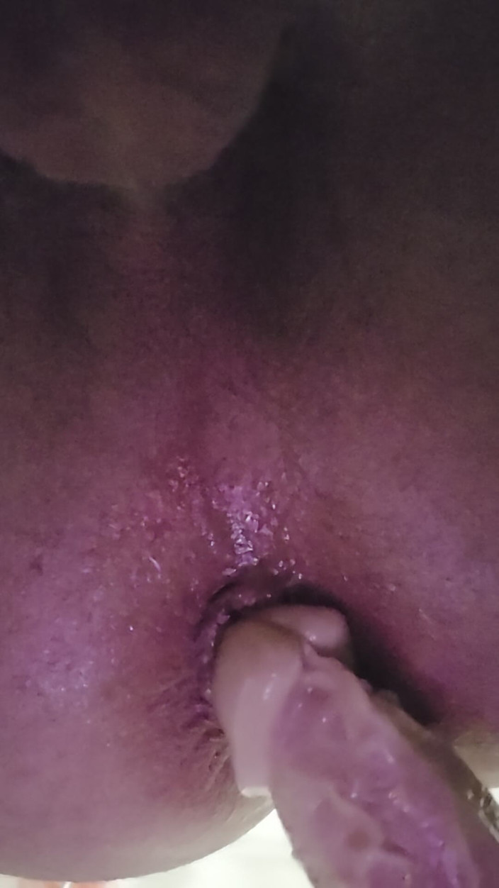 Hot and bothered: Ngentot lubang mungilku yang sempit
