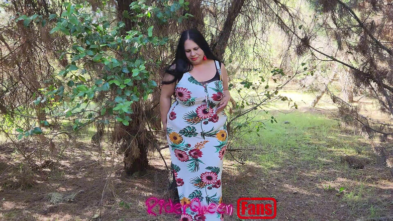 Riderqueen BBW Step Mom Latina Ebony: Riderqueens: video untuk penggemar di luar ruangan