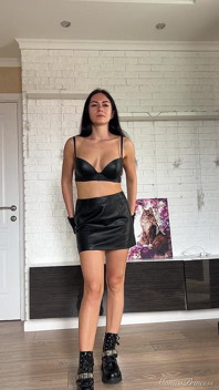 Leather Goddess Makes Her Plug Slut Cum & Lick - CEI