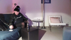 Linda Gumlin: Bizarní polykání chcanek na gumové kozy