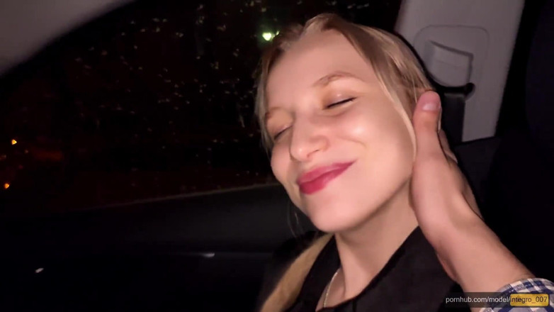 Stacy Starando: Stiefschwester bot wieder an, mich im Auto zu lutschen, ich...