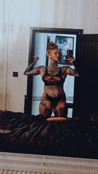 Get on Your Knees for Mami