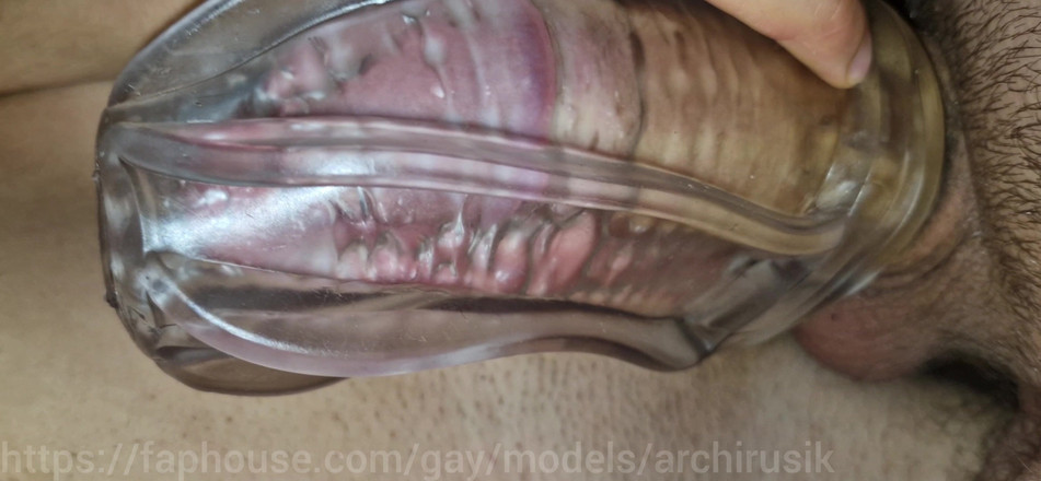 ArchiRusik: Pantat bahenol ayah dientot habis-habisan sampai muncrat tanpa tangan!