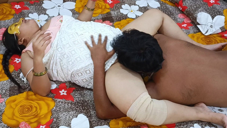 Catchybusty: Bhabhi, llévalo en tu boca y come mi polla, capa 3