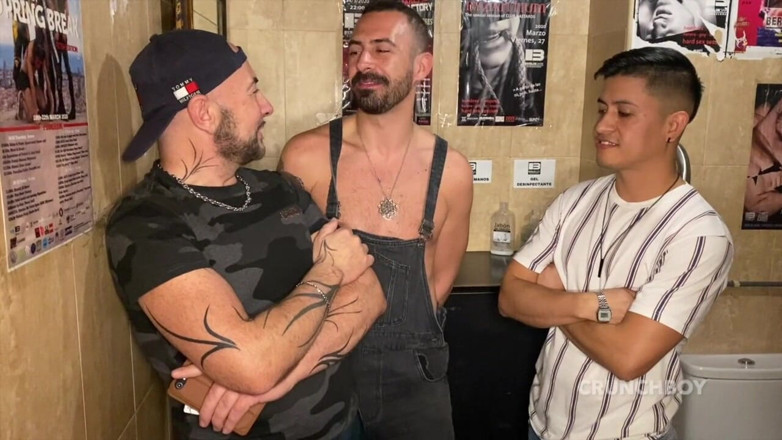 Hot guys from France: Davdi Charon rauw gebruikt door Koldo Goran