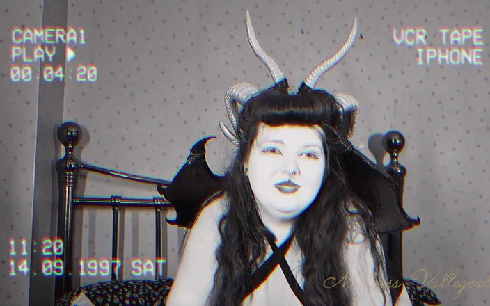 Mxtress Valleycat: Demons Make You Jerk
