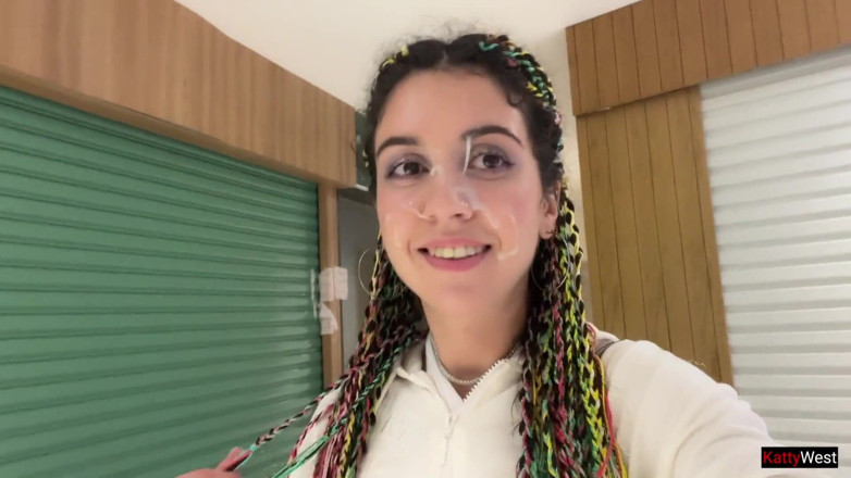 Katty West: Crazy Cumwalk in Shopping Mall