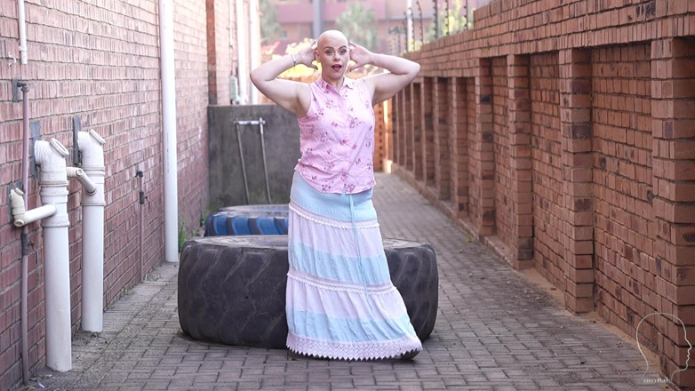 Euro Bald: Emily