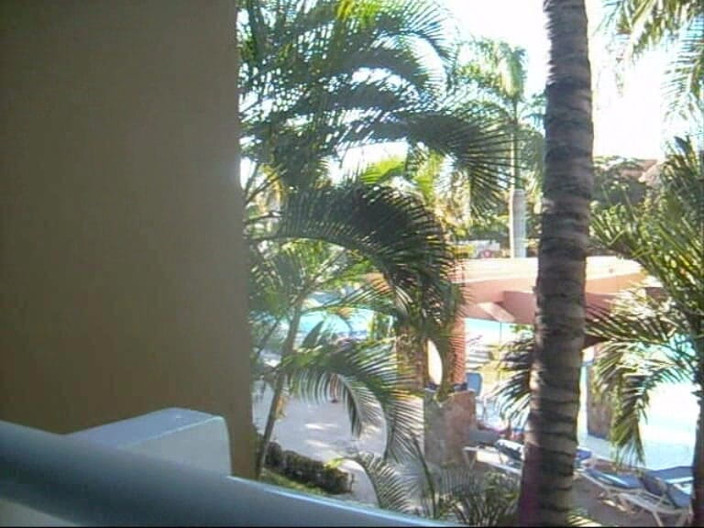 Blondehexe: Gadis imut mendapatkannya di balkon