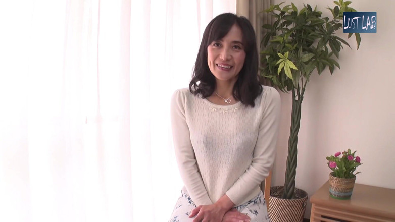 Lust JAV lab: Mature Woman in Her Fifties - Awakening Her Large Sensitive Nipples...