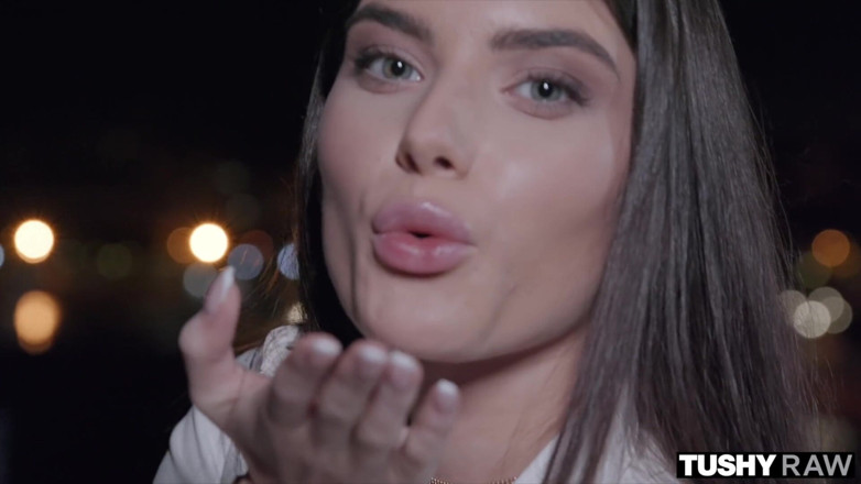 Tushyraw: Tushyraw Sexy Brunette Gapes Like a Pro
