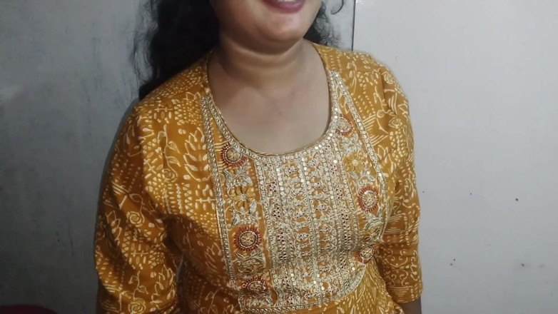 Mannirkuok: Невістка кредит, даючи життя