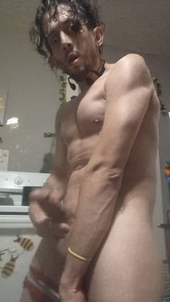 Magnumxlcody: Labă în bucătărie # 1