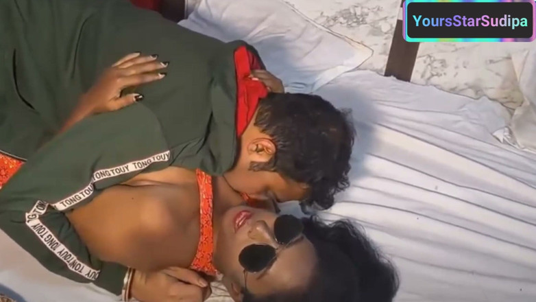 YoursStarSudipa: Dost ki sexy biwi