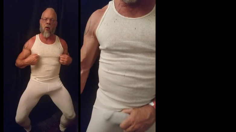 LADaveX: Aroused cock in white tights 190629