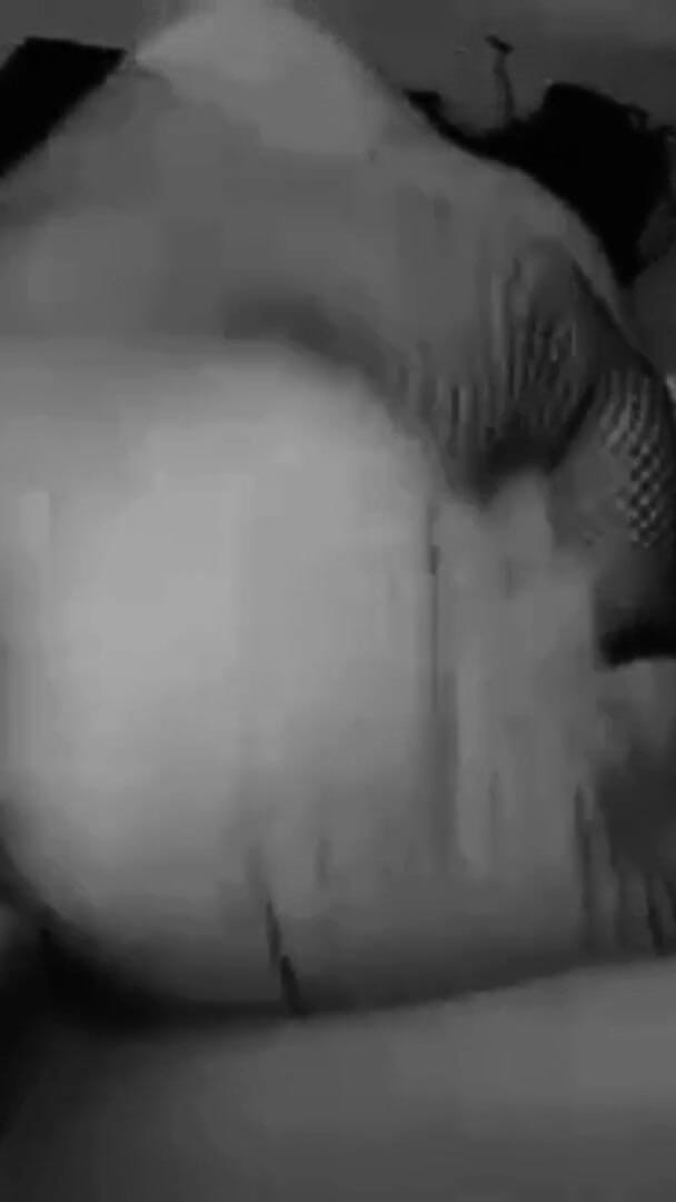 Renatinharj: Vanessinha Memanggilku Di Sofa Dan Aku Minta Aku Orgasme Di...